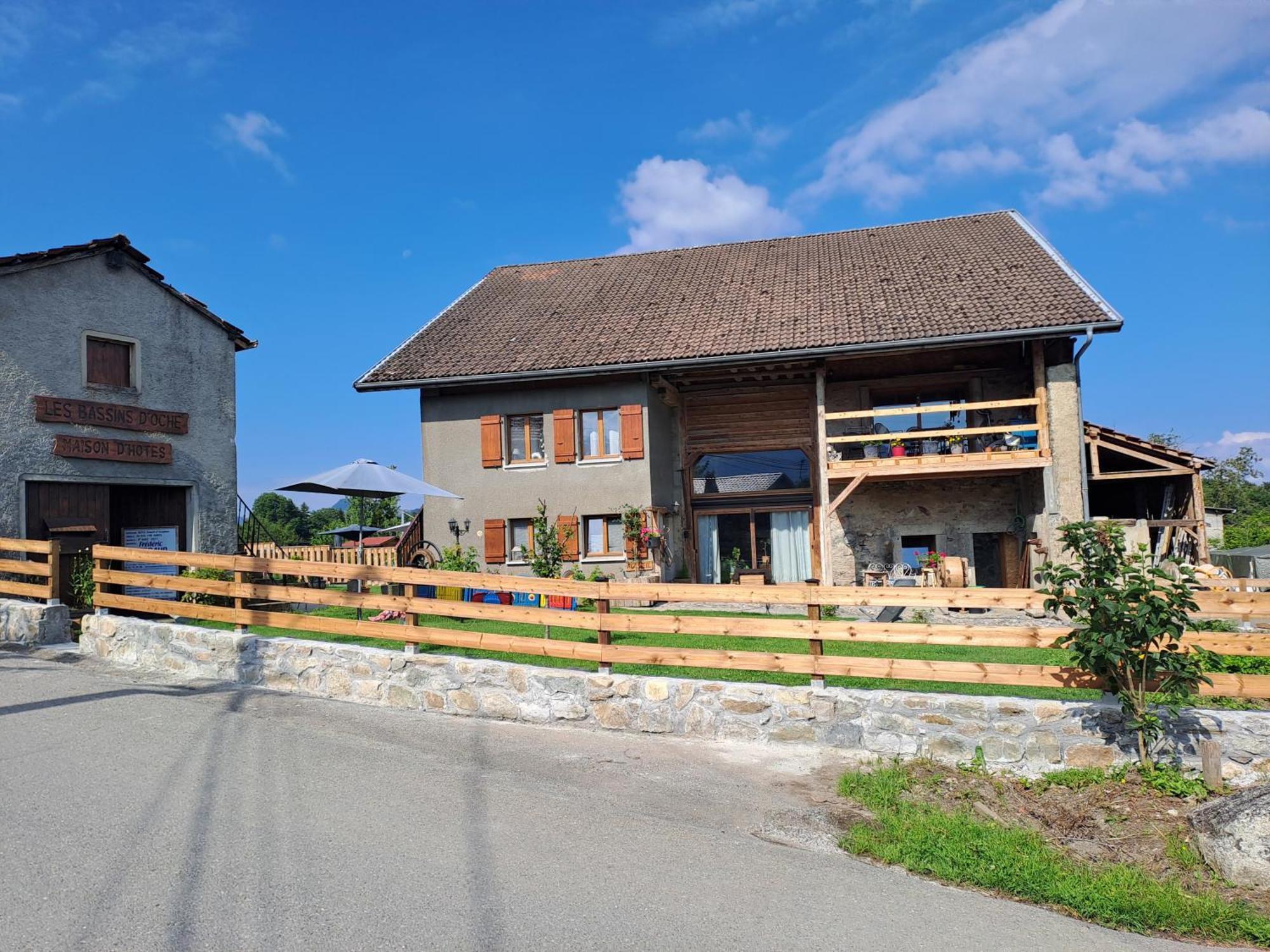 Maison D'Hotes Des Bassins D'Oche Saint-Paul-en-Chablais Zewnętrze zdjęcie