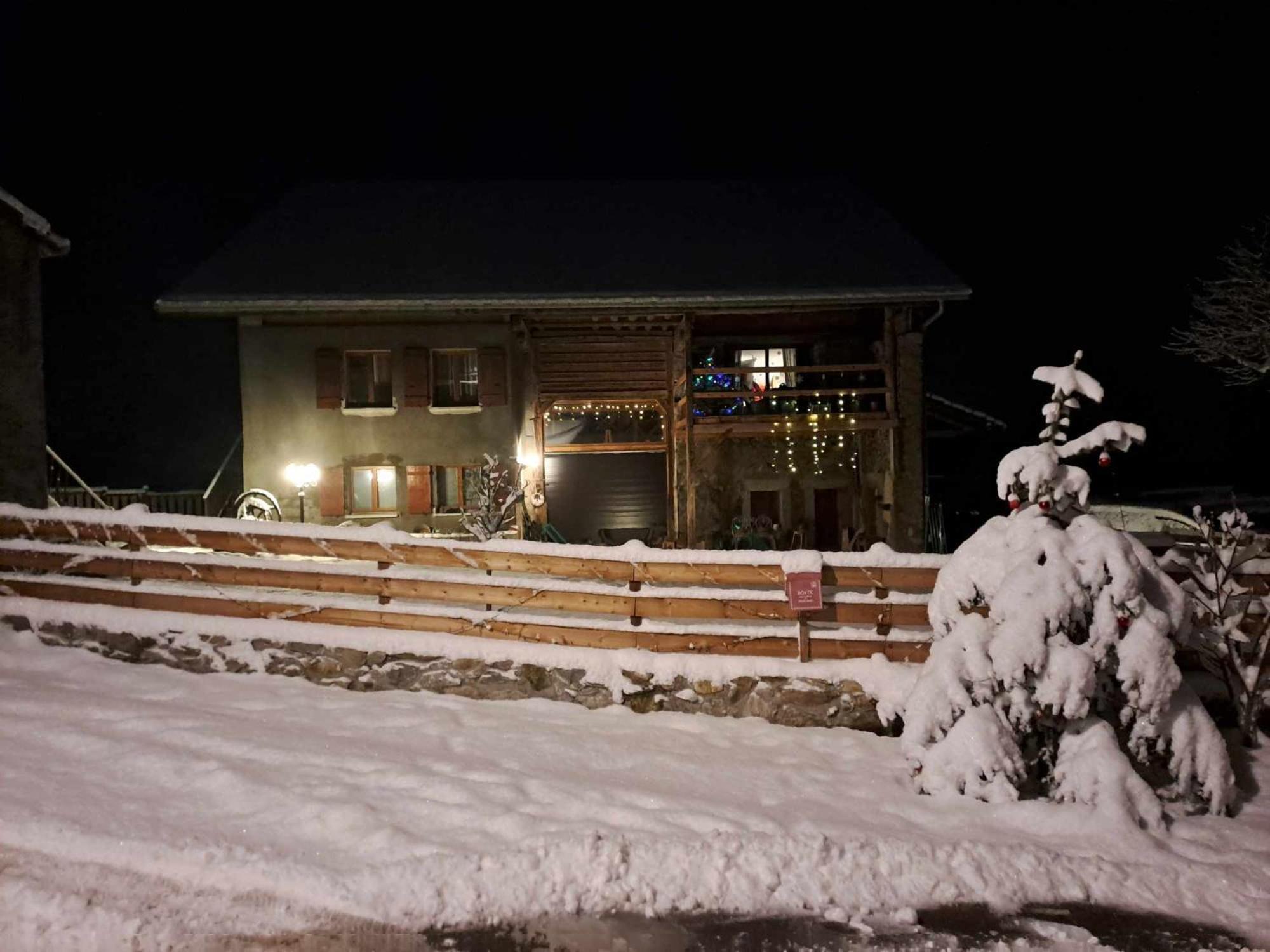 Maison D'Hotes Des Bassins D'Oche Saint-Paul-en-Chablais Zewnętrze zdjęcie